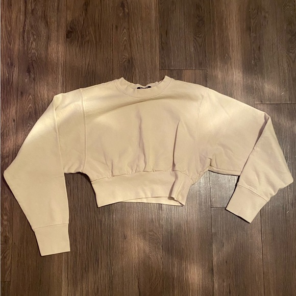 TALENTLESS - DOLMAN CROP CREWNECK - NWOT - CEMENT - XS - Picture 6 of 8